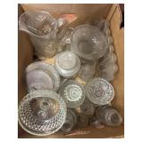 Box of assorted glassware