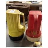 2 plastic flashlights