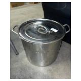 stainless steel stock pot with a matching lid