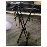 Dixon keyboard stand