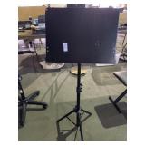 Yorkville music stand