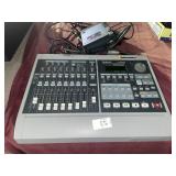 Roland VS-880 Digital Studio Workstation