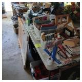 Folding 6' table no contents