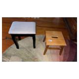2 Small Stools