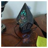 Pyramid lamp usb plug in
