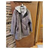 Jacket with hood medium