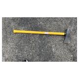 8lb Splitting Axe with Fiberglass Handle