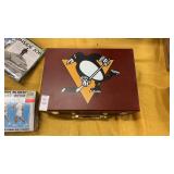 Penguins Box with Penguins Poker Chips