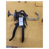 Speedy brake line spreader