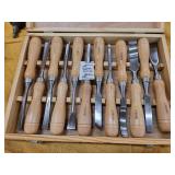 Cummins 12 piece wood Chisel set