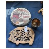 Vintage Silverplated Mug/Pig Trivet/Metal Decor