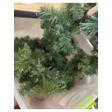 2 strands of lighted garland no tote
