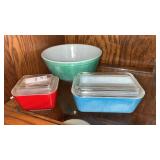 Vintage Pyrex Refrigerator Dishes & Green Bowl
