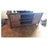 TV/ Entertainment Stand 48 in x 17 inContents