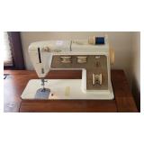 Vintage Singer Sewing Machine in Cabinet Other