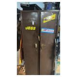 Metal Wardrobe W Contents