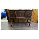 Vintage Jacobean Side Board 40 x 19 x 38