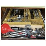 Drawer lot utensils & variety