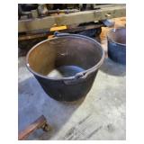 Copper pot/ kettle 27.5 in. Round