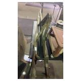 Wheelbarrow arm and feet