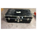 2 Storage Trunks