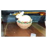 Porcelain Rabbit Nest Basket
