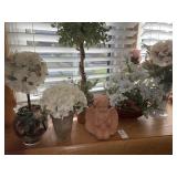 Duck basket, angel & faux flower decor