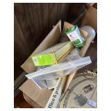 Lot of assorted lightbulbs