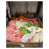 Lot of 21 sea creature beanie babies