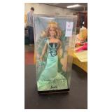 Barbie Pink Label Statue of Liberty Doll
