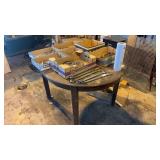 Round Table