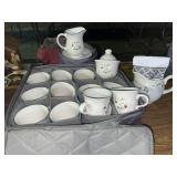 Pfaltzgraff Winterberry Gravy/Sauce Pitcher,