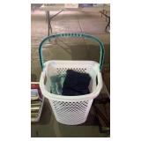 Hamper W Assorted Towels