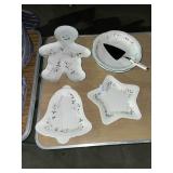 Pfaltzgraff Winterberry 3 serving platters & 2