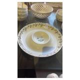 Pfaltzgraff Winterberry Divided Dish
