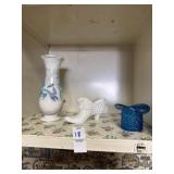 Vintage Fenton hobnail high heel figurine, blue