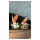 Oriole Decor