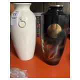 2 decorative vases - Japanese metal vase and