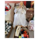 Angel tree topper & vintage Christmas lights