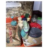 Lot of ball caps, toiletry bags and various cups