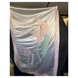 Vintage satin and silk comforter with lily 79 X
