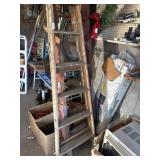 Davidson wooden step ladder