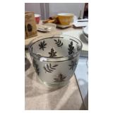 Glass Leaf Bowl