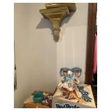 Pair of wall sconces, Yahtzee, Trivial pursuit