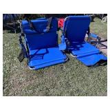 2 foldable stadium seats
