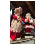 Mr and Mrs Claus Animated Figures