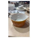 Pyrex Butterfly Gold Cinderella casserole dish
