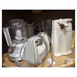Assorted kitchen appliances- chopper, can opener