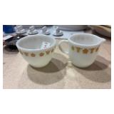 Pyrex Butterfly Gold Sugar and Creamer Set