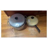 Cooking Pot and Club Pan